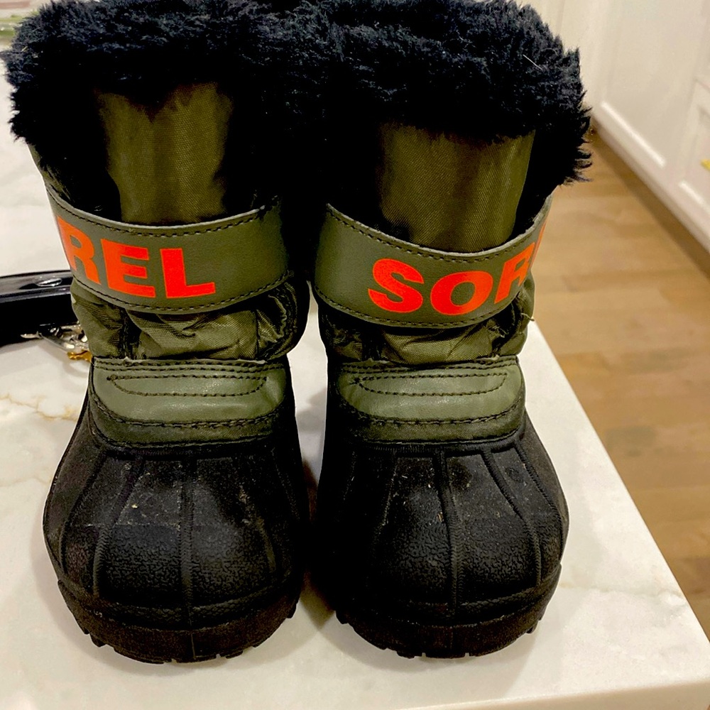 Sorel toddler boot